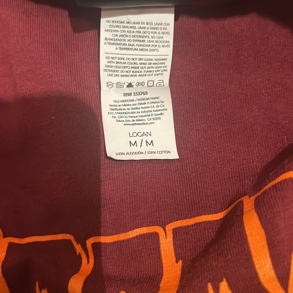 Red, creature, T-shirt size M - Picture 4 of 4